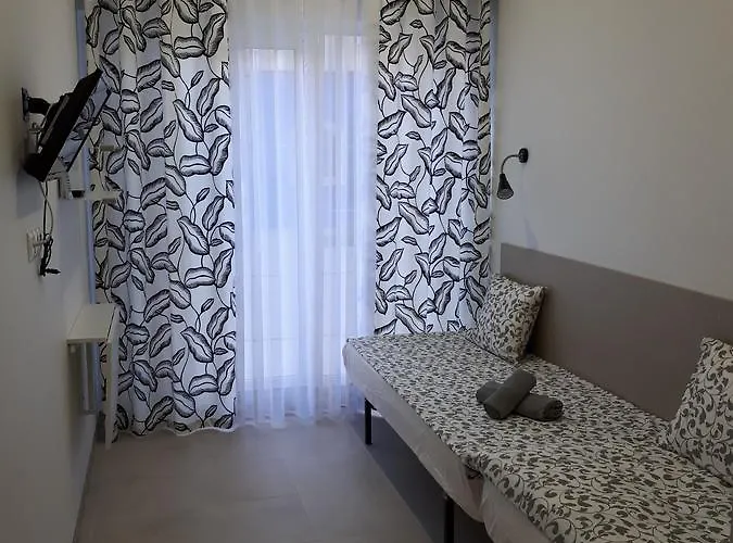 Plaza Ifach Nocleg ze śniadaniem Calpe