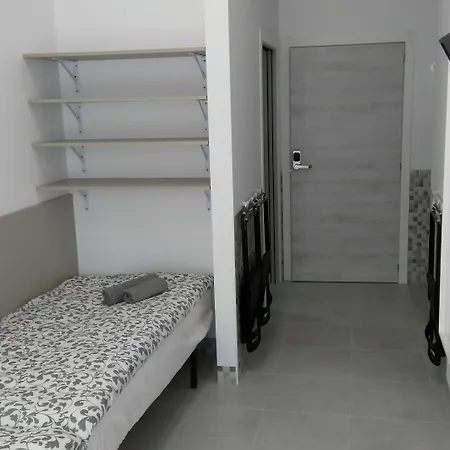 فندق مبيت وإفطار Plaza Ifach كاليبي